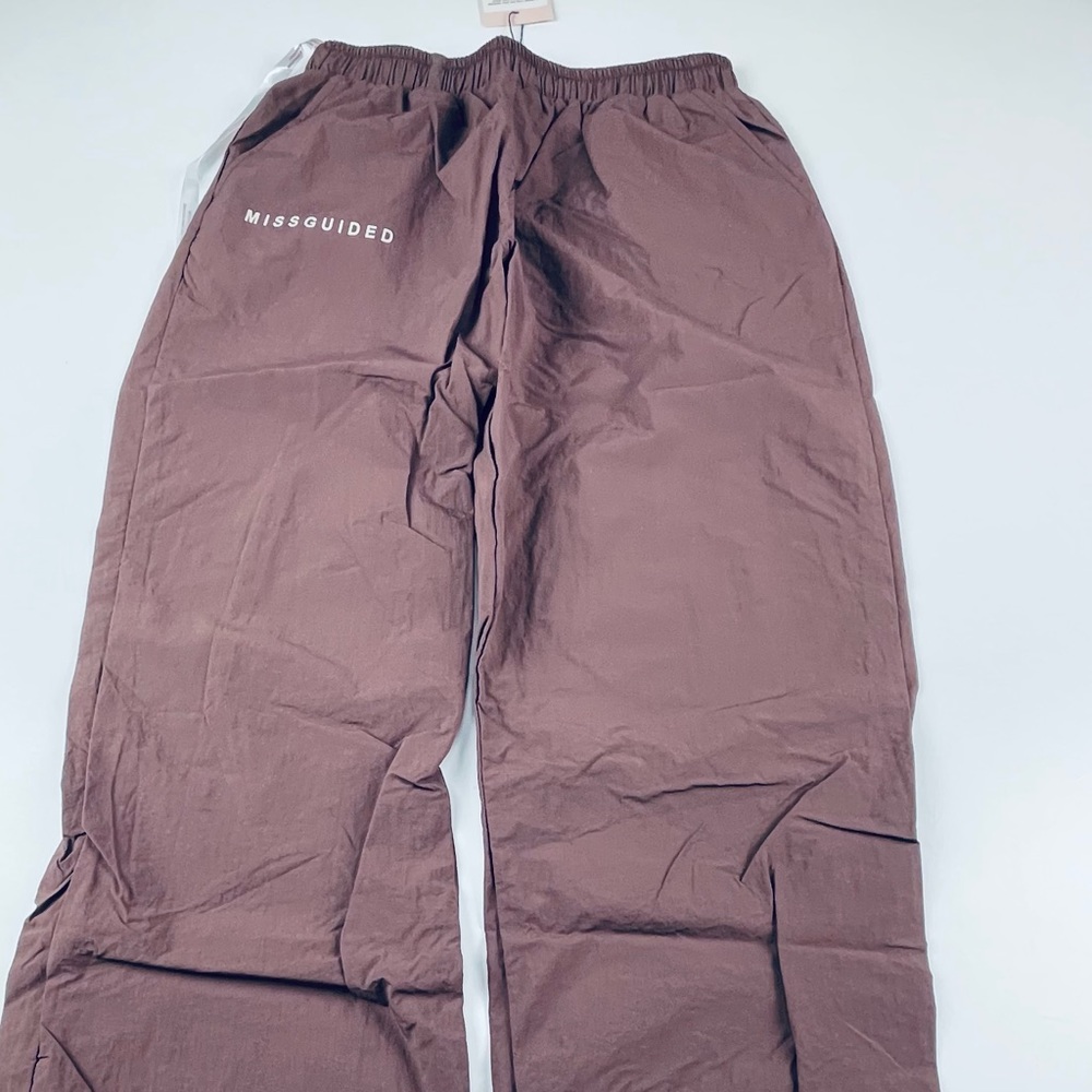COORD NYLON JOGGER MISSGUIDED
CHOCOLATE